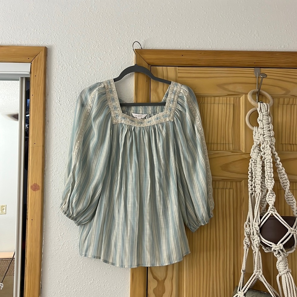 Lauren Conrad Top
